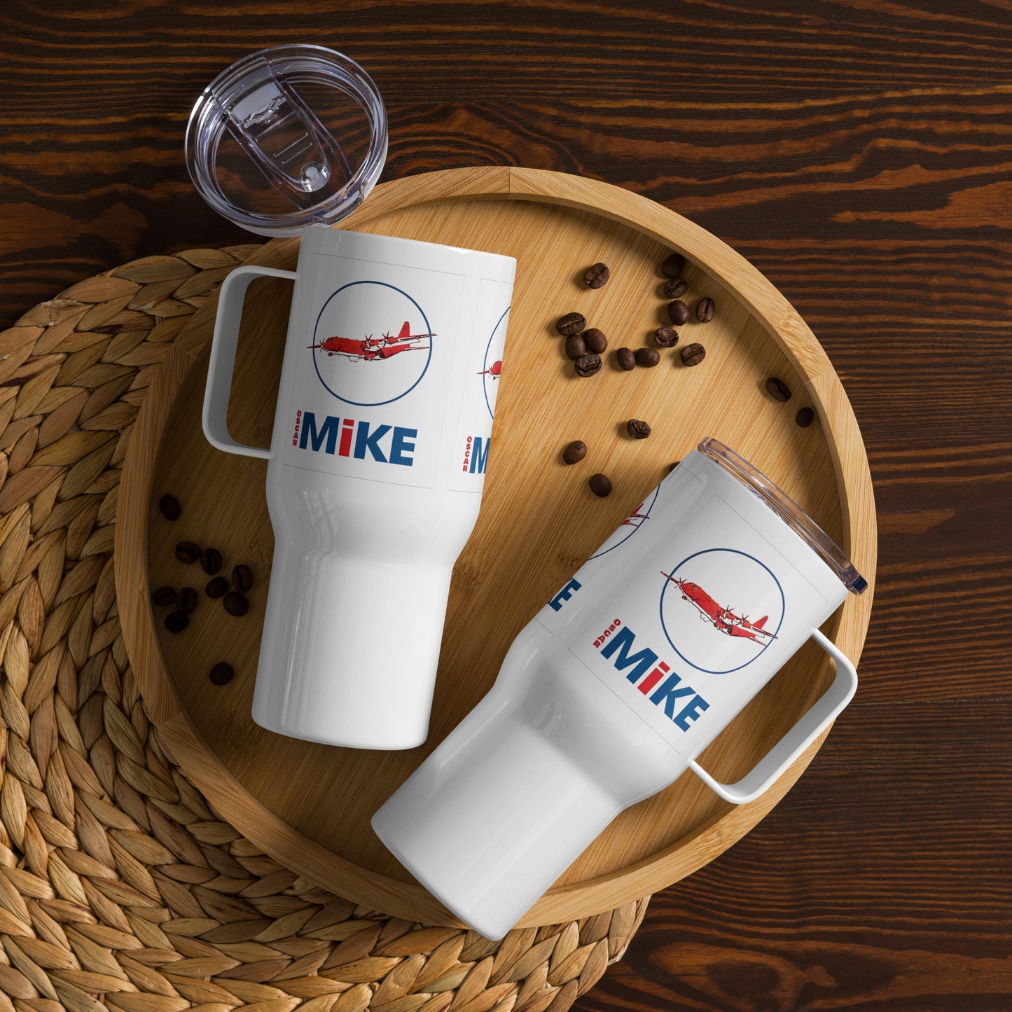 Oscar Mike “On Move” Travel mug with a handle